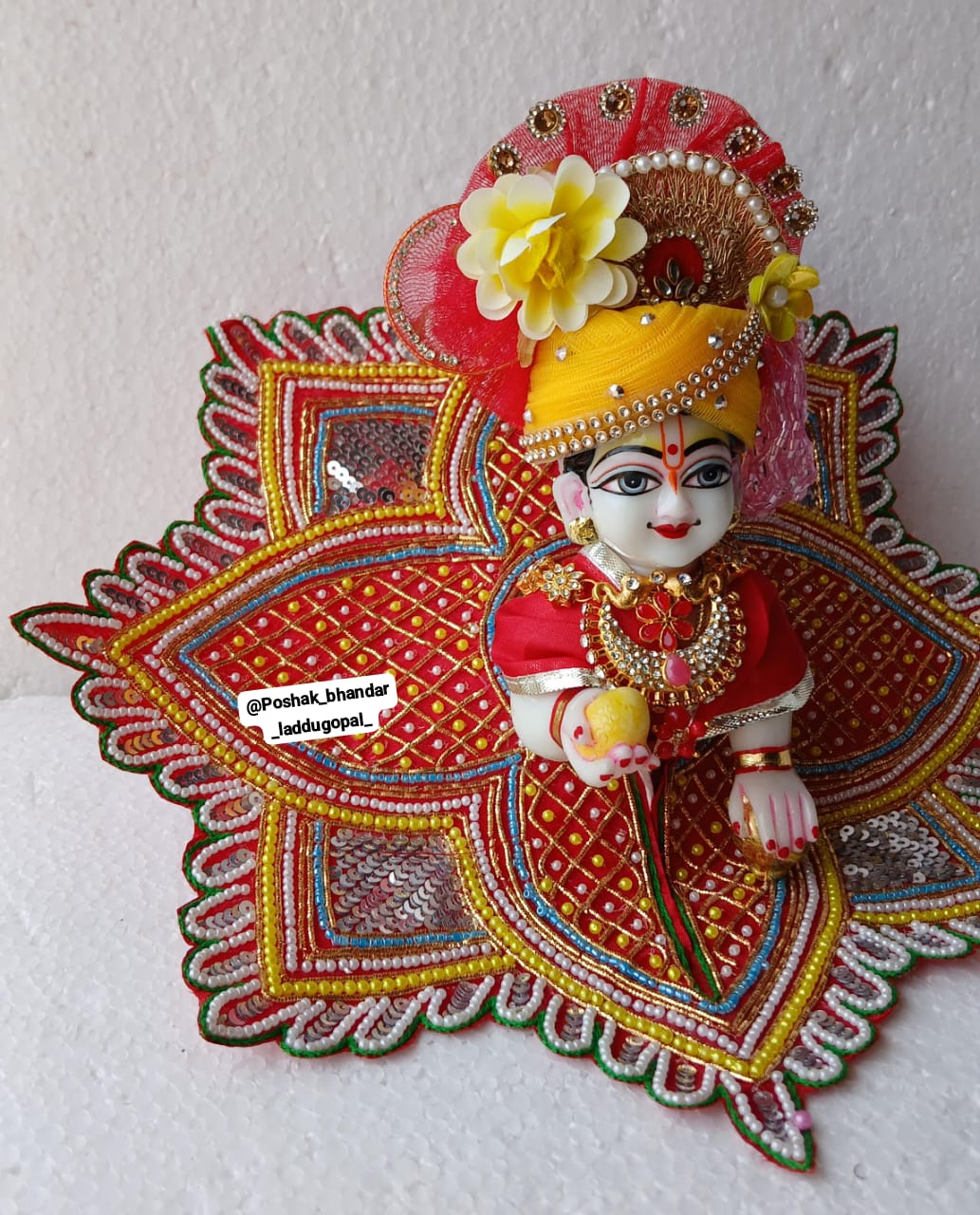 Rajshahi dress with heavy pagdi