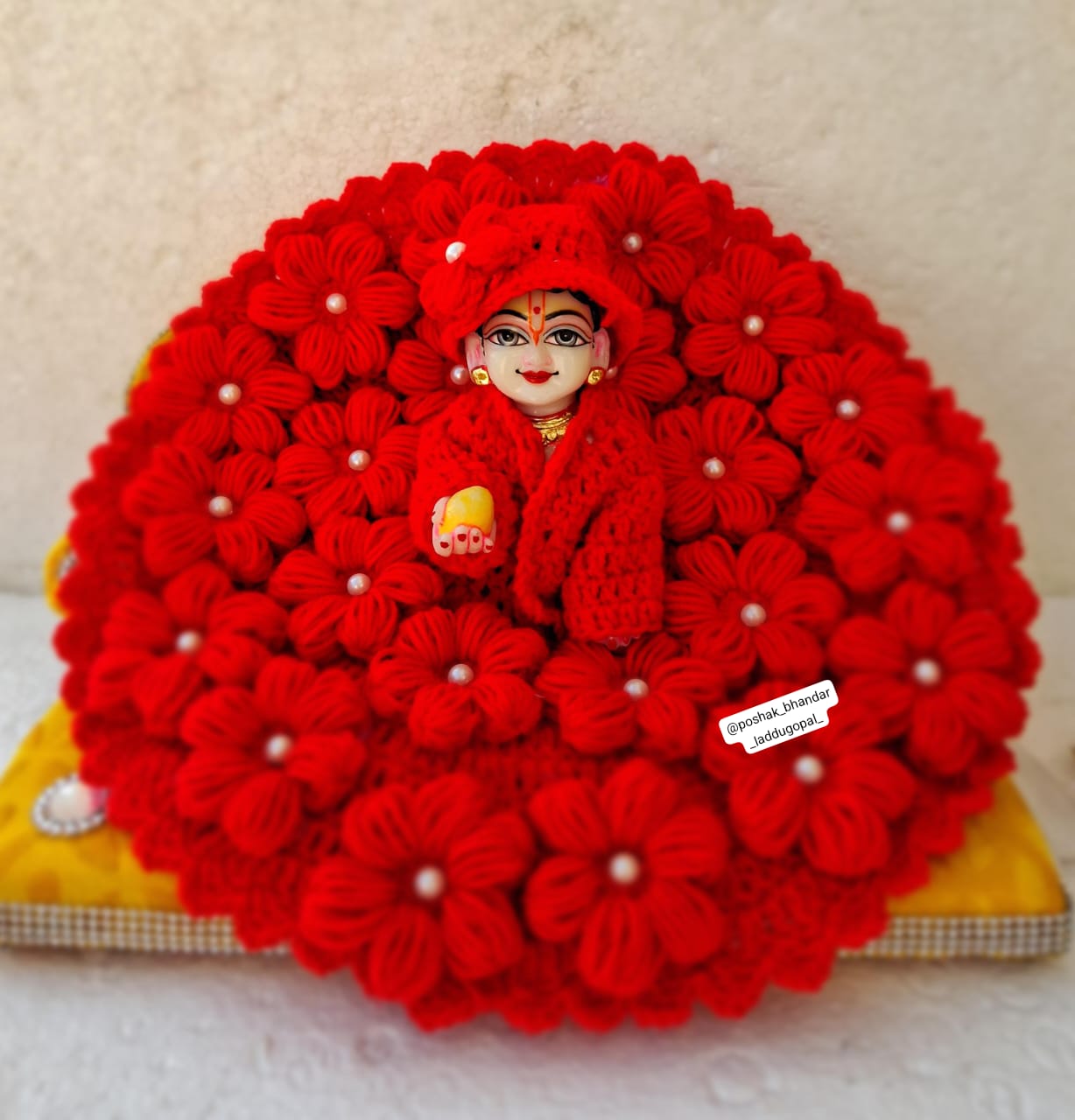 Flower Woolen dress with cap