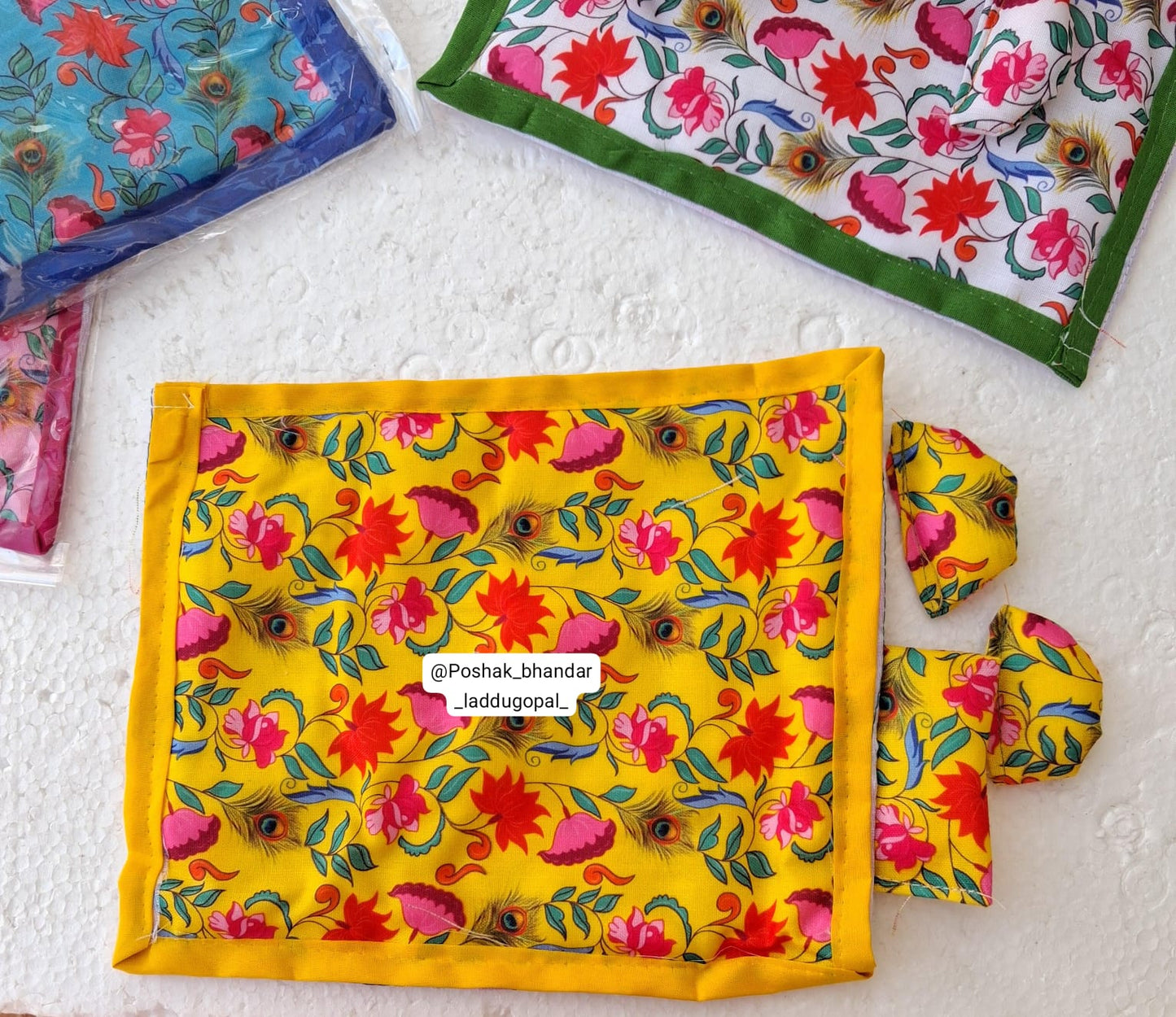 Aasan with pillows