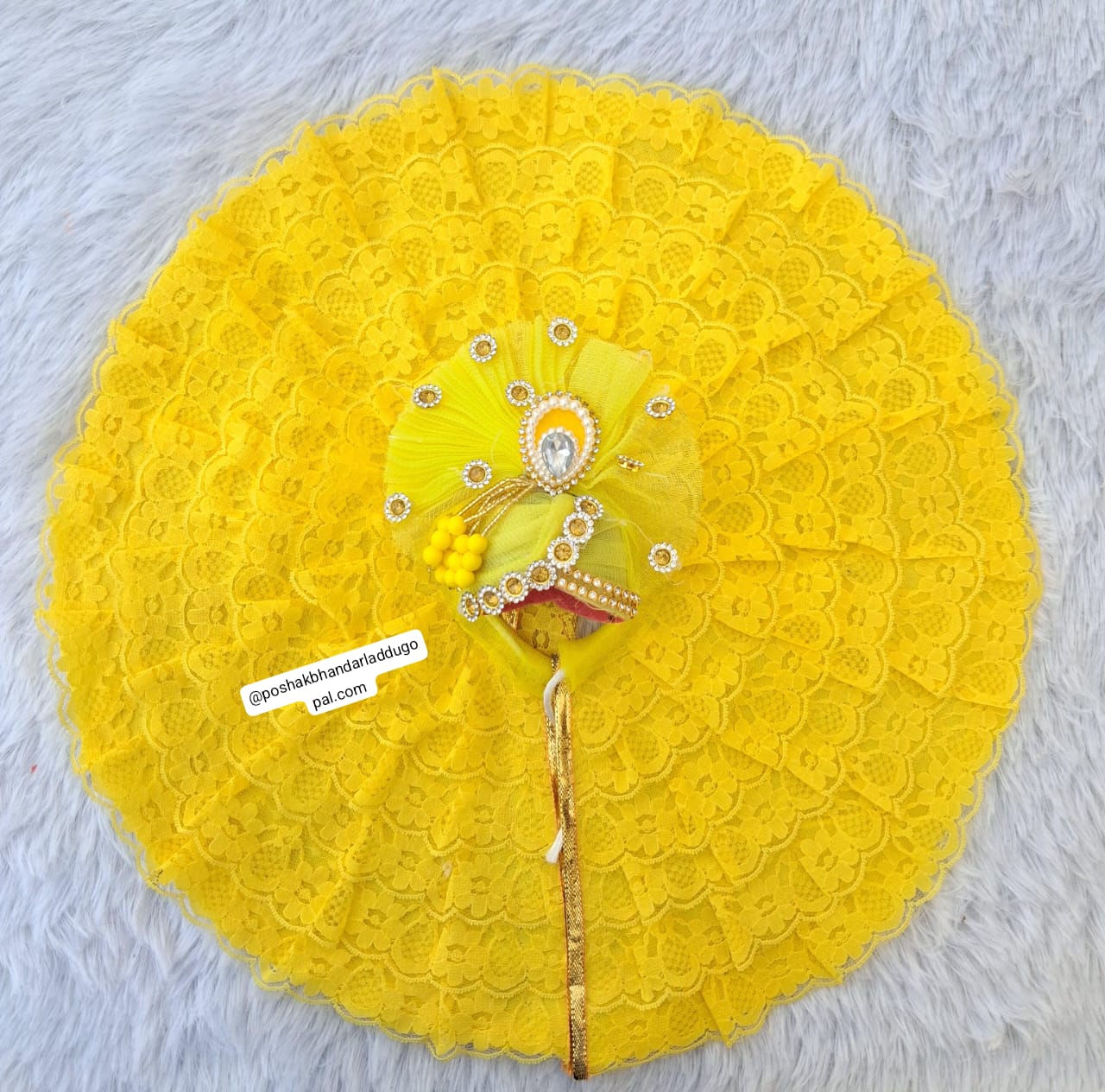 Yellow lace poshak ( 6 no.)