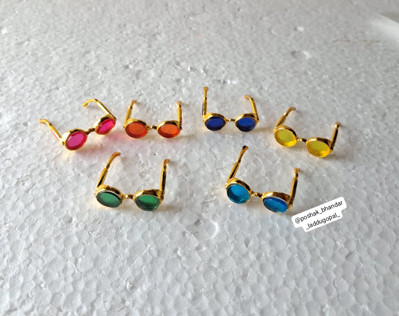 Goggles for gopal ji