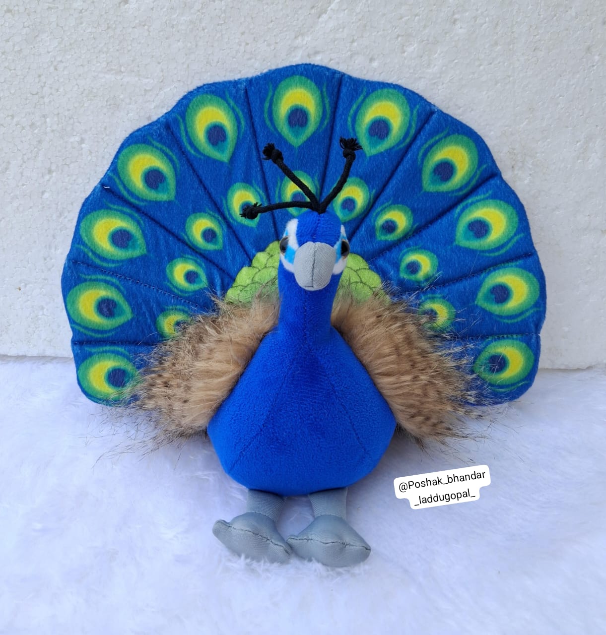 Peacock ( soft toy )