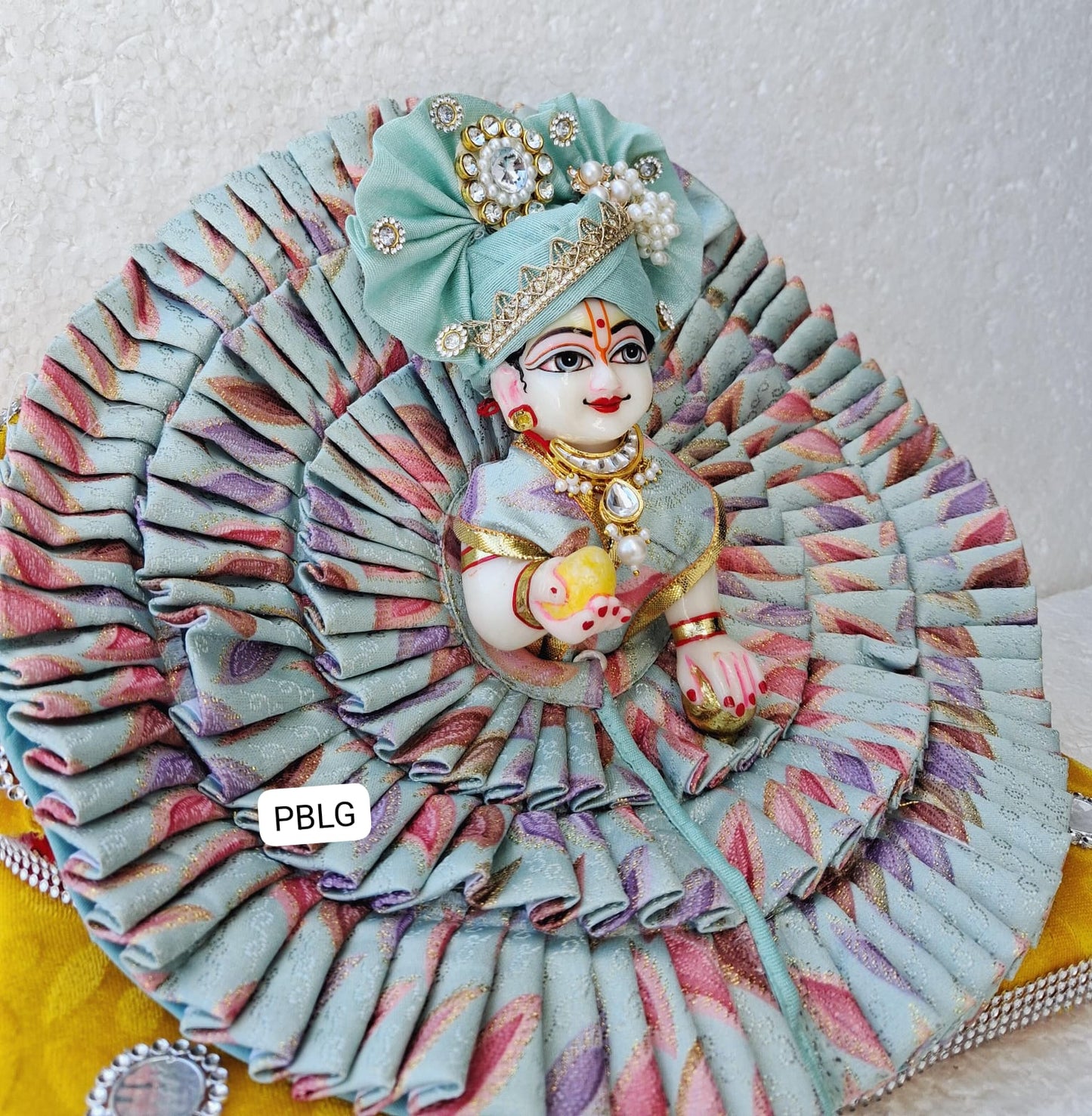 Unique colour dress with pagdi