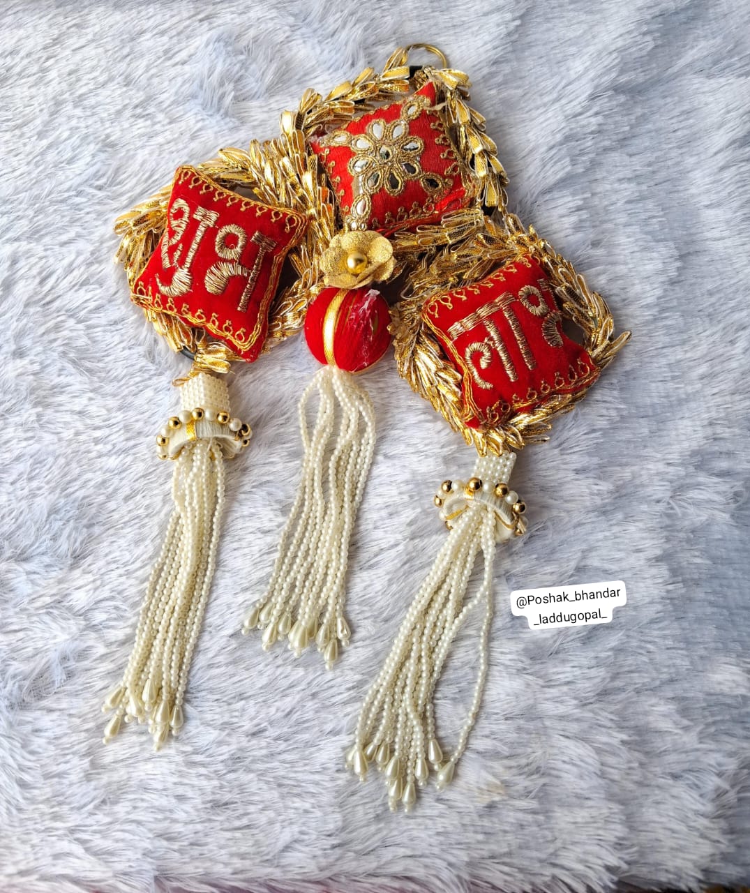 Heavy hanging for decoration