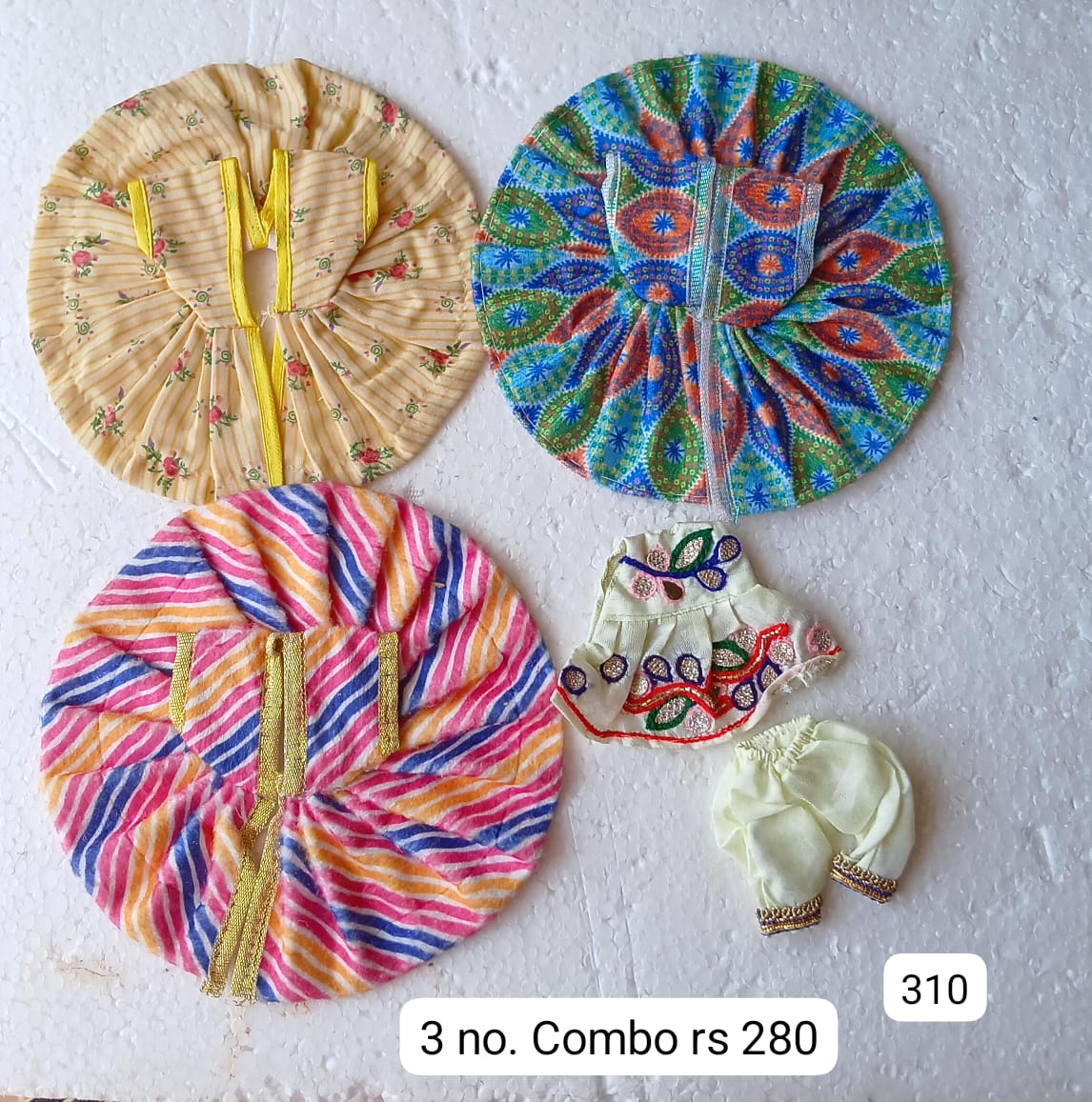 3 no. Combo