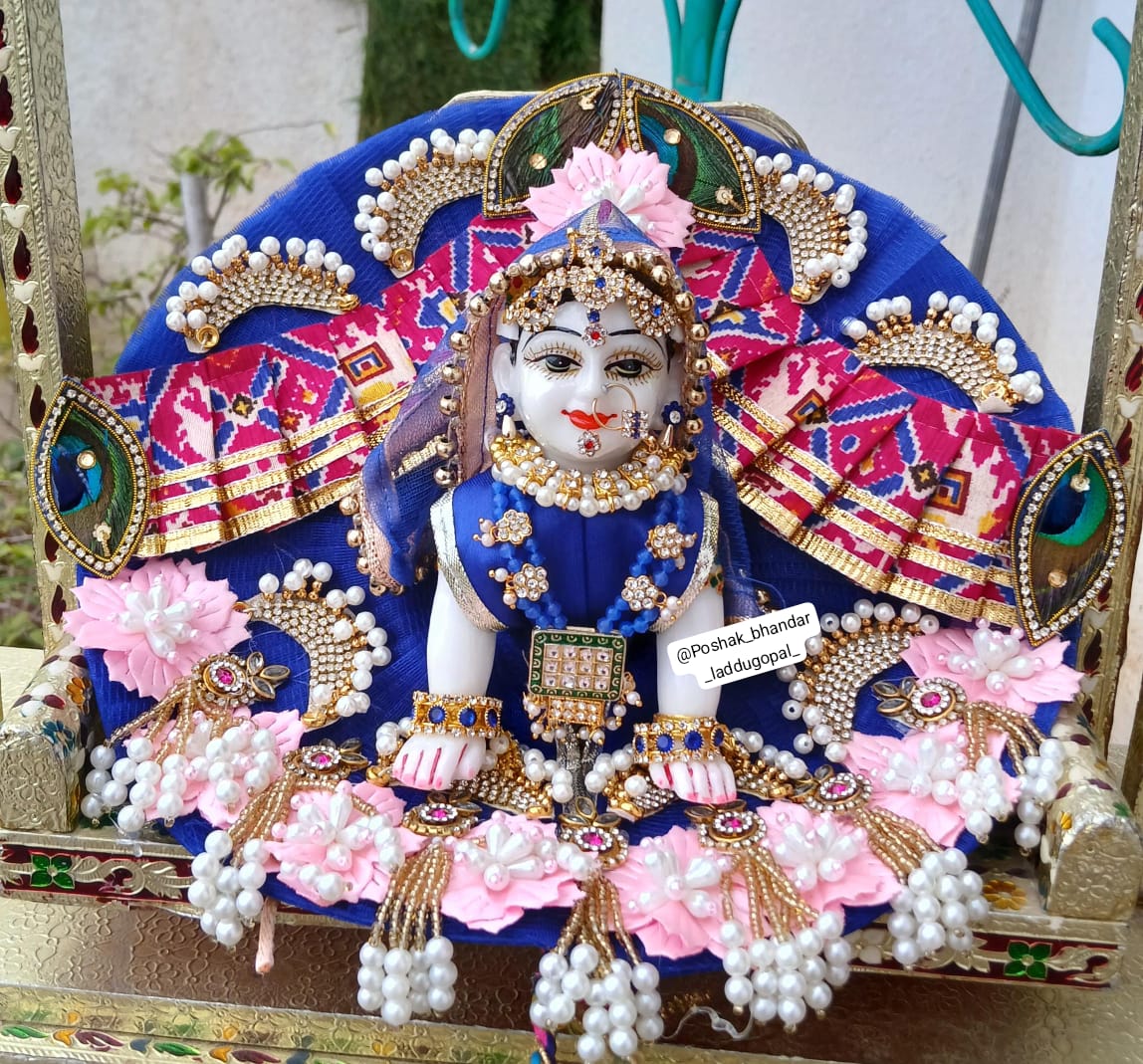 Bal radharani ji dress