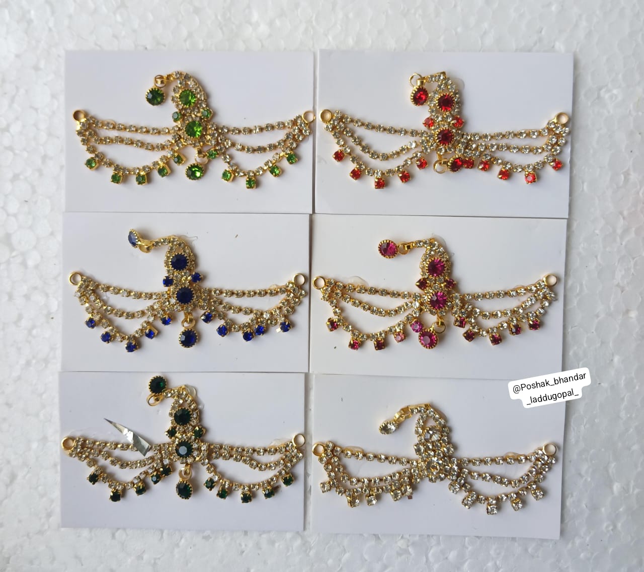 Mangtika / chandrika