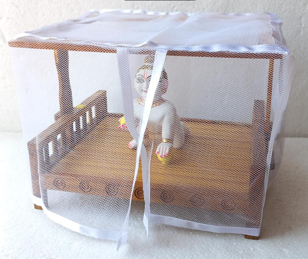 Mosquito net bed ( wooden )