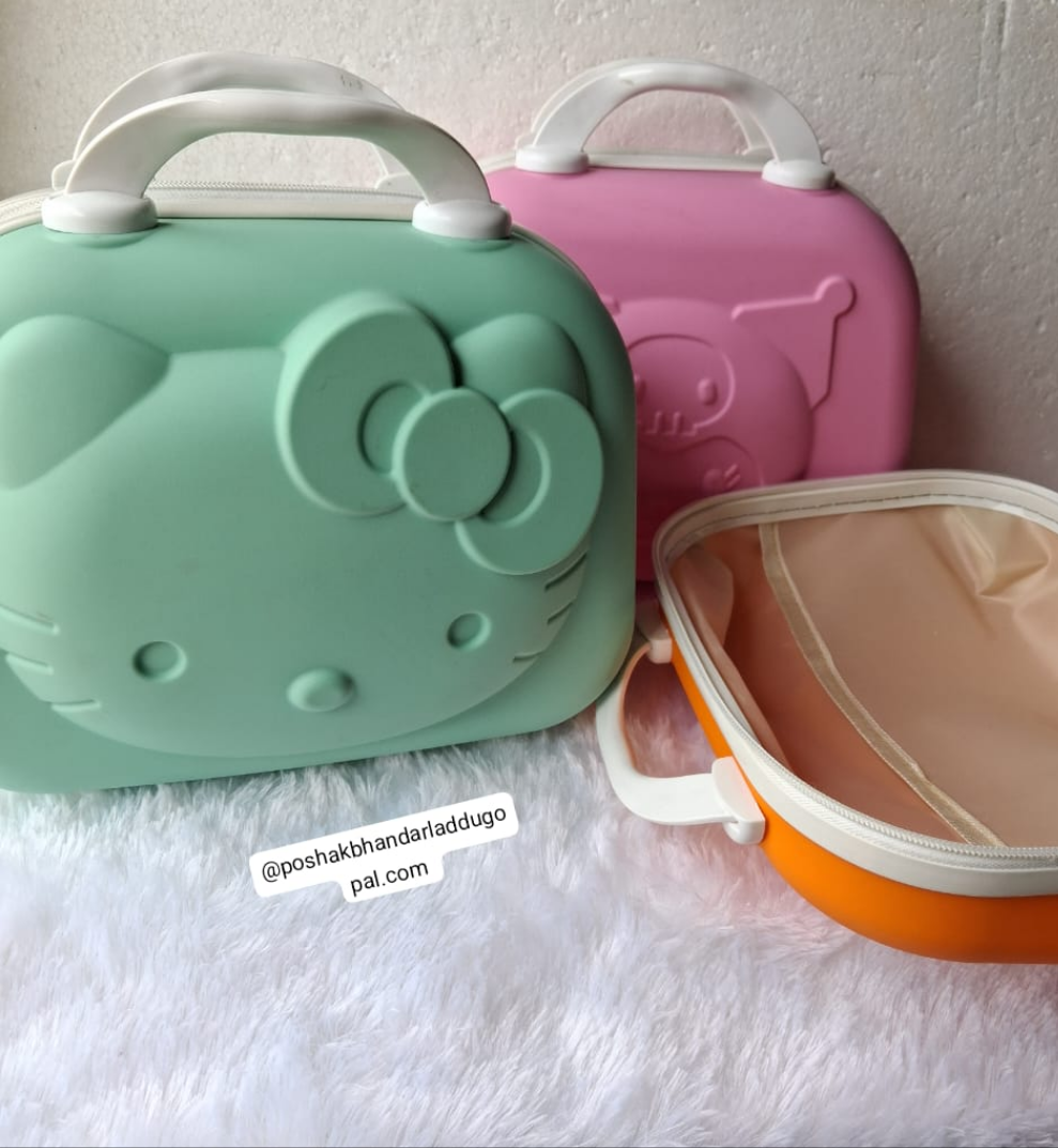 Travelling/ storage suitcase for kanha ji