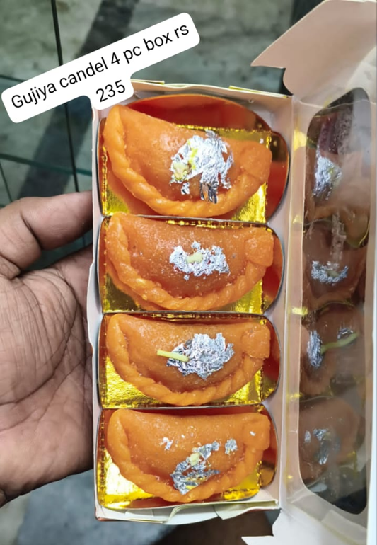 Gujiya candle