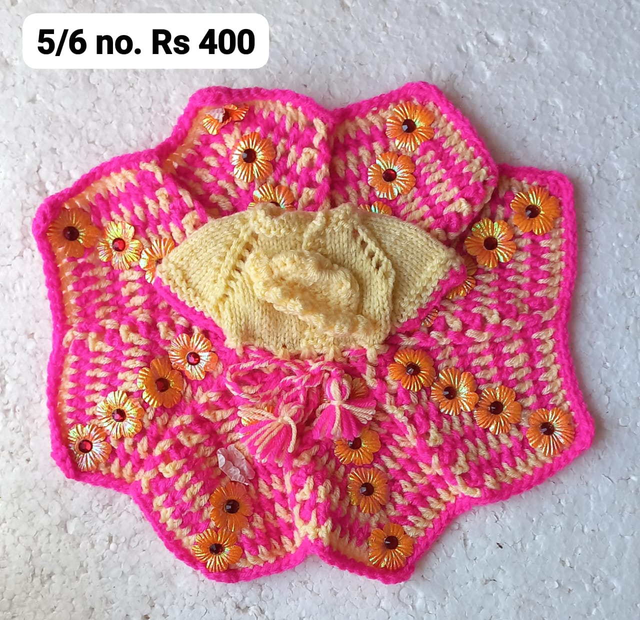 5/6 no. Woolen dress with cap