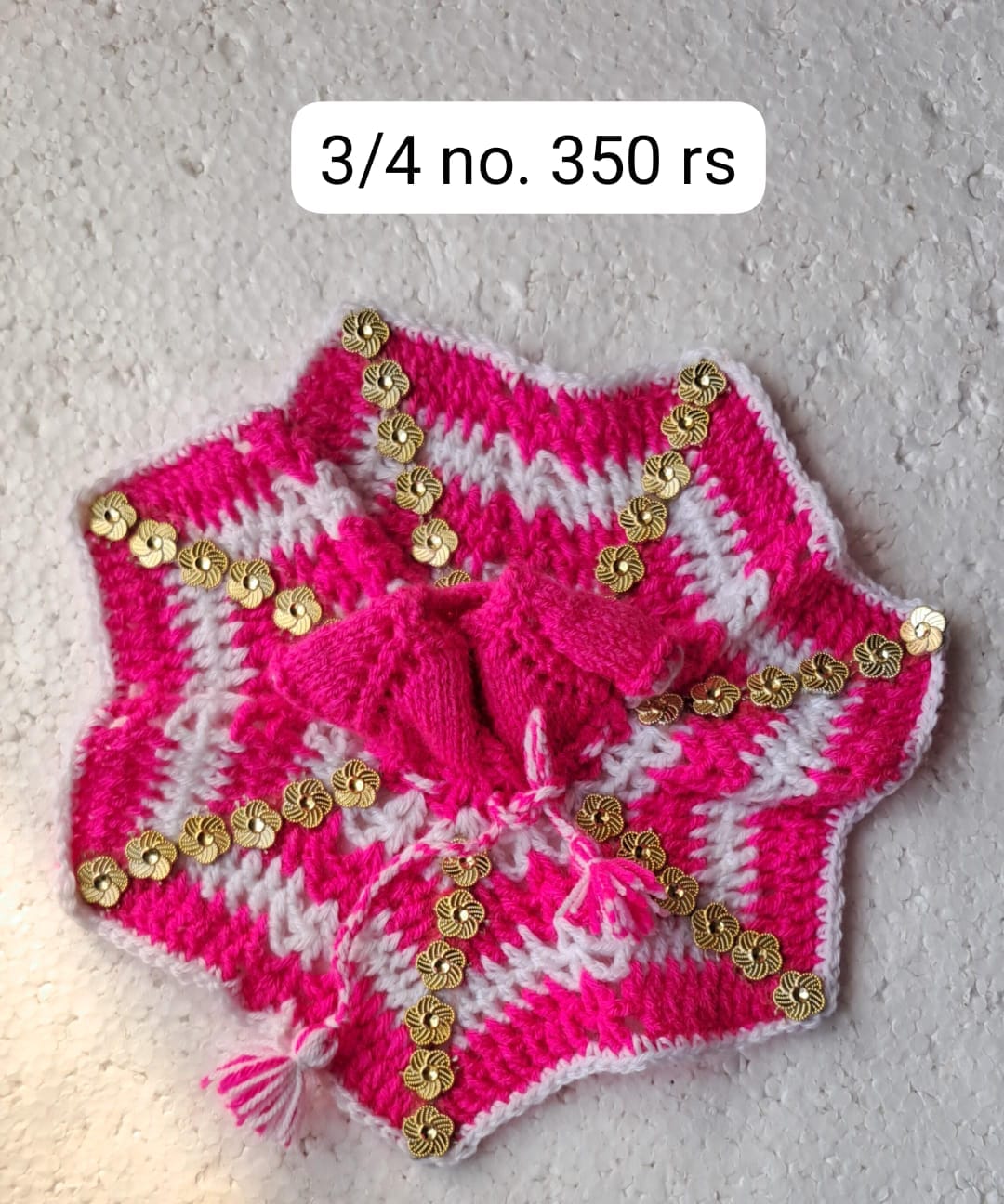 3/4 no. Vardhaman Woolen dress