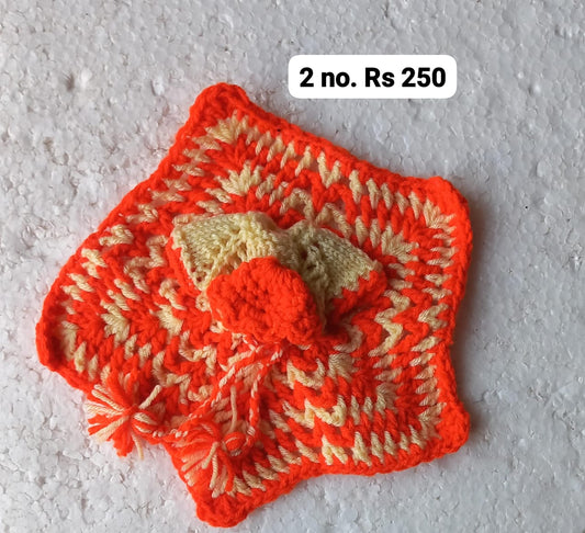 2 no. Vardhman Woolen dress with cap