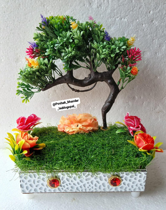 Tree green mat sighasan