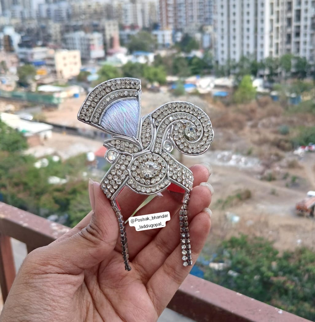 Zardosi handwork mukut