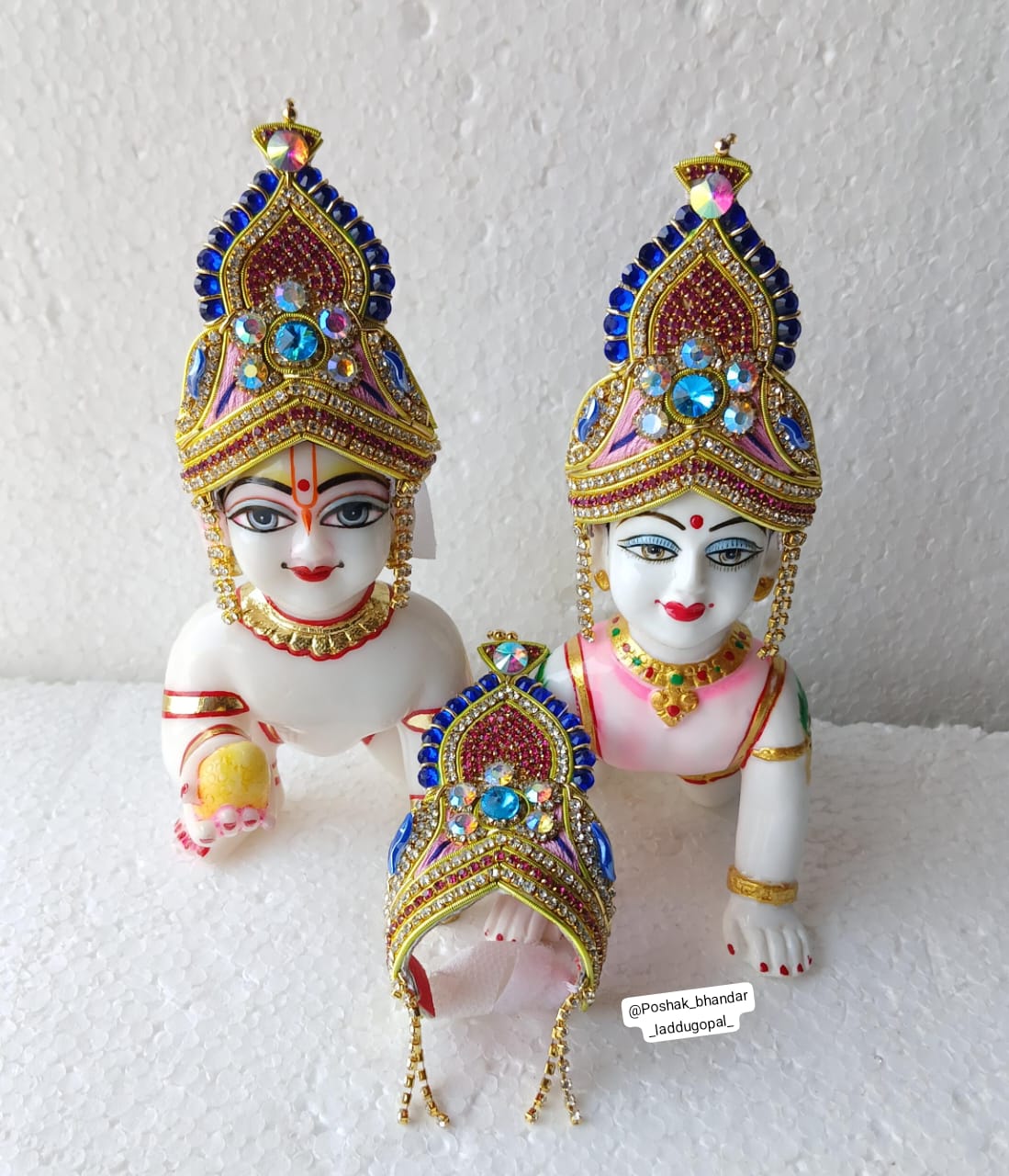 Zardosi handwork mukut