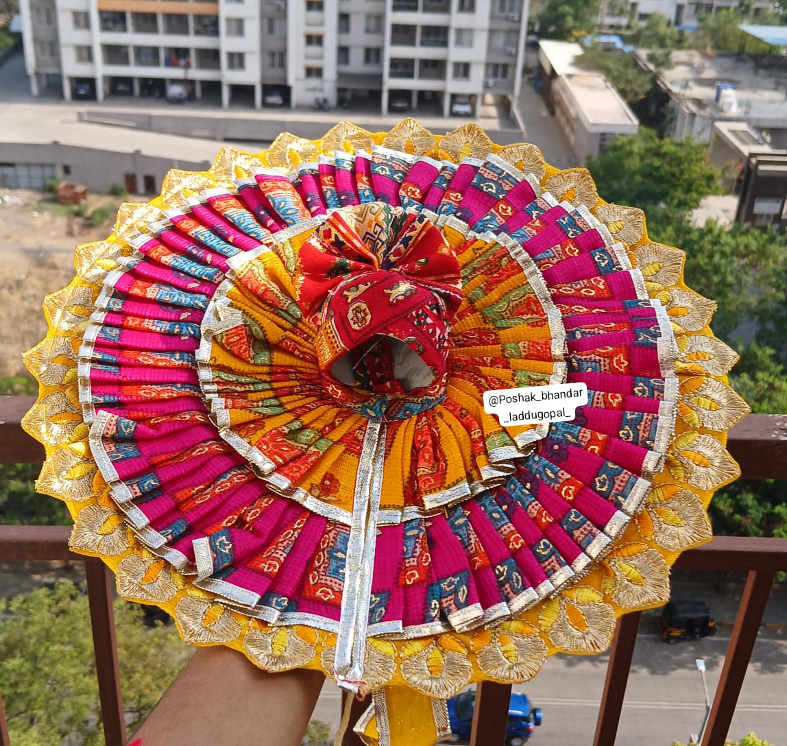 Double frill dress ( Random colour will be given)