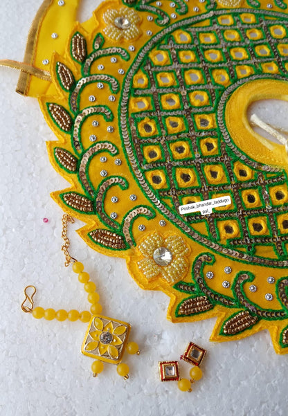 5 no. Heavy dress with pagdi and Mala +earring set