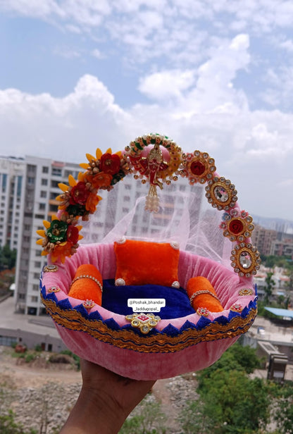 Medium size basket