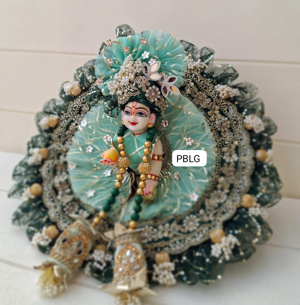 Heavy fancy poshak