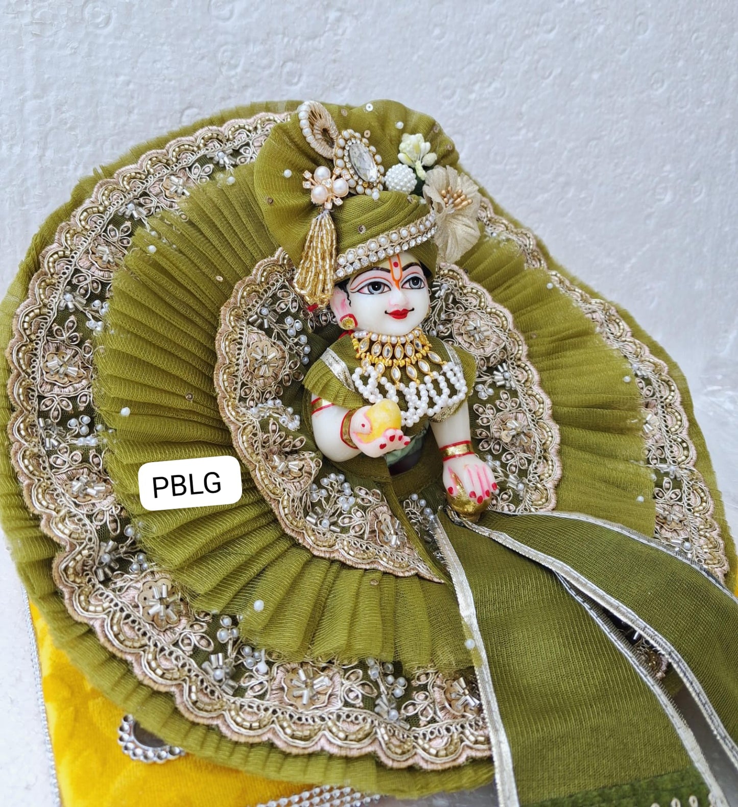 Mehndi heavy dress with pagdi