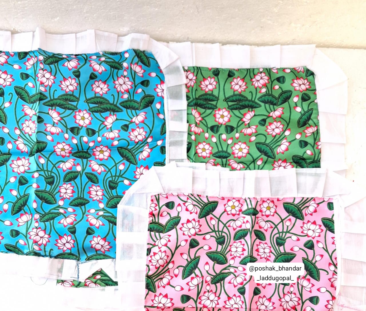 Lotus print pichwai