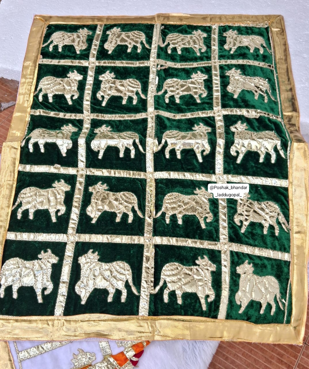 Cow print pichwai ( 6 colours )