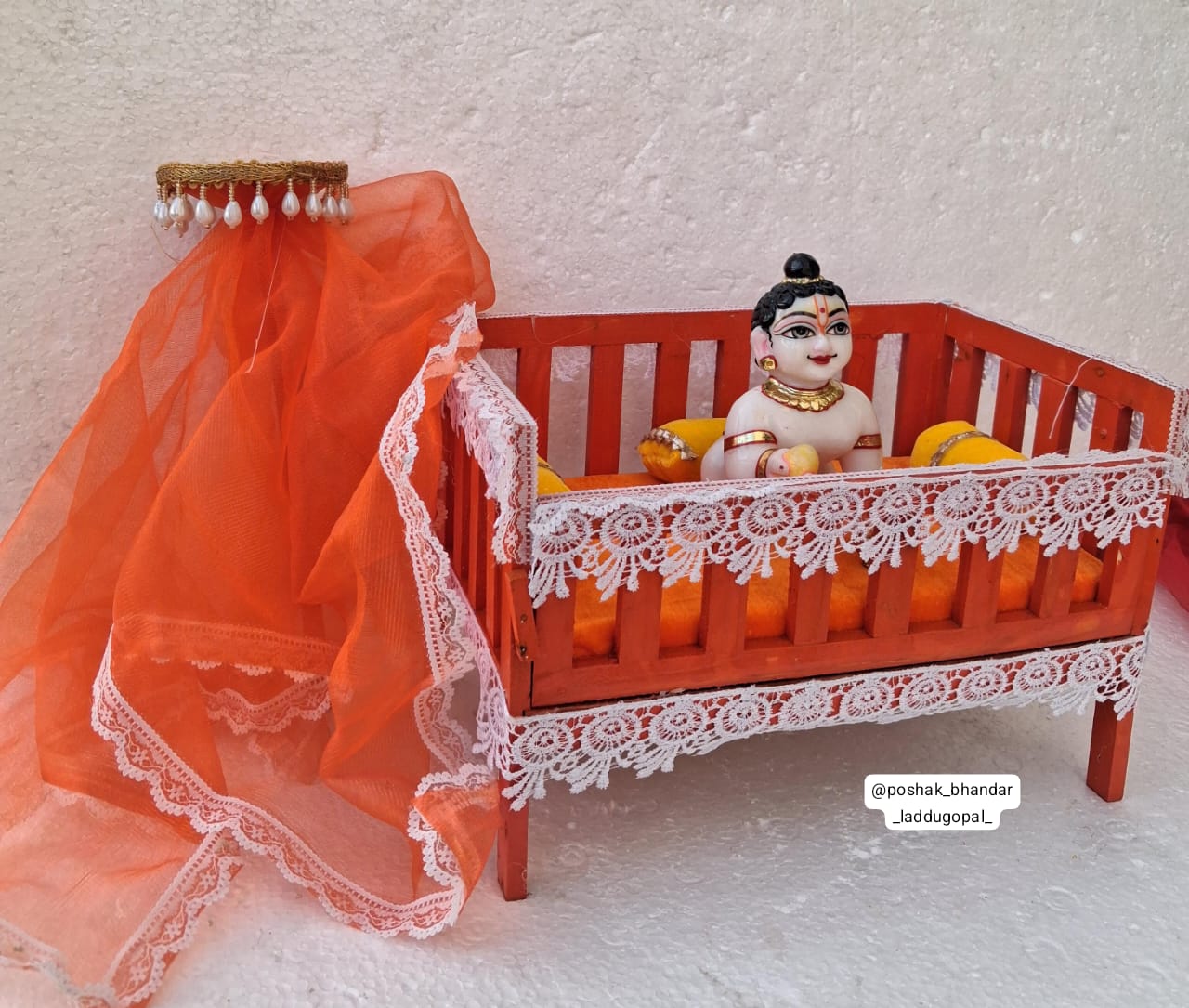 Cot bed for Thakur ji