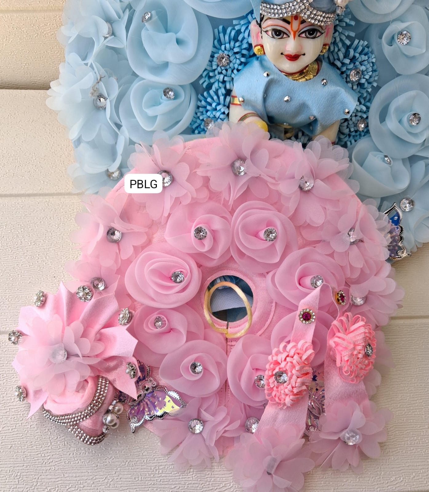 Heavy look floral poshak