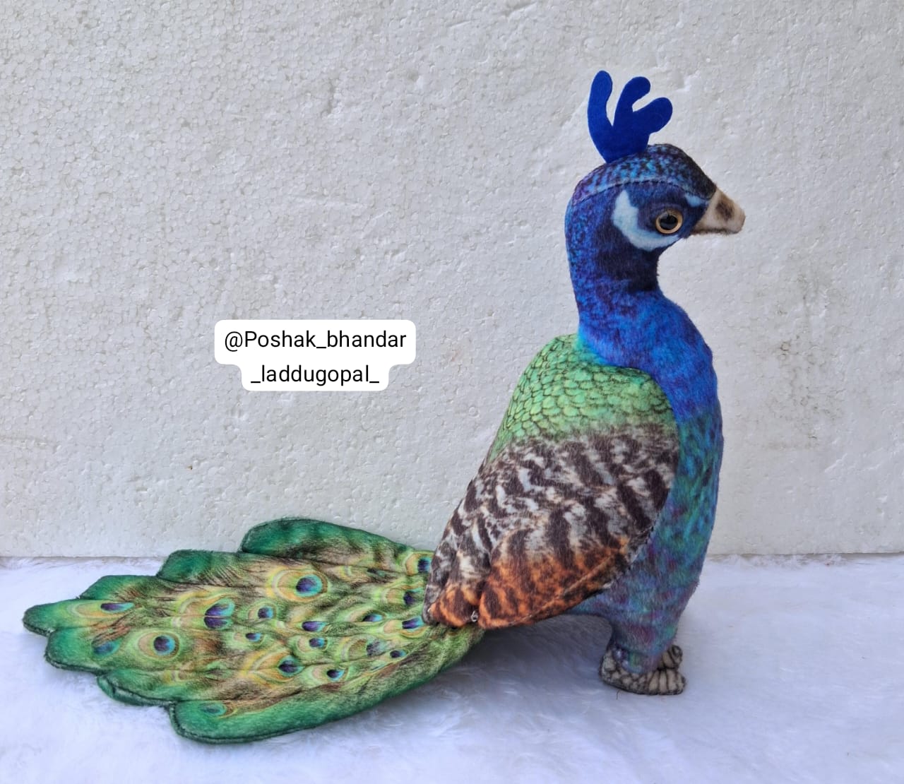 Peacock ( soft toy )