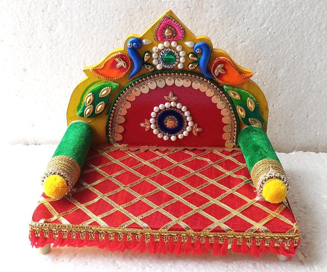 Handicraft singhasan