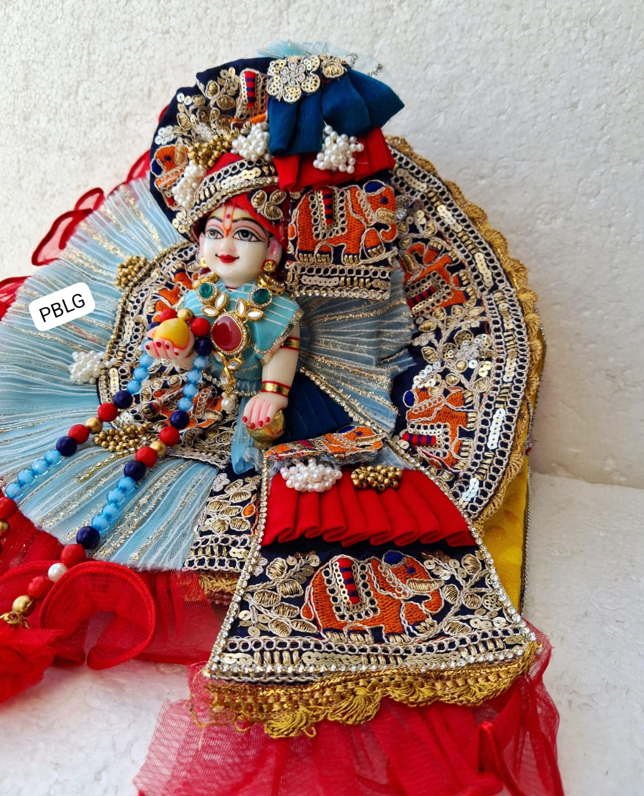 Elephant look heavy dress with heavy pagdi
