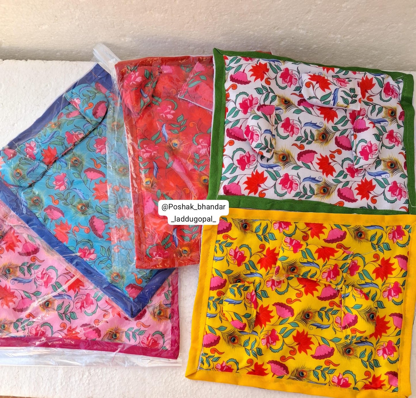 Aasan with pillows