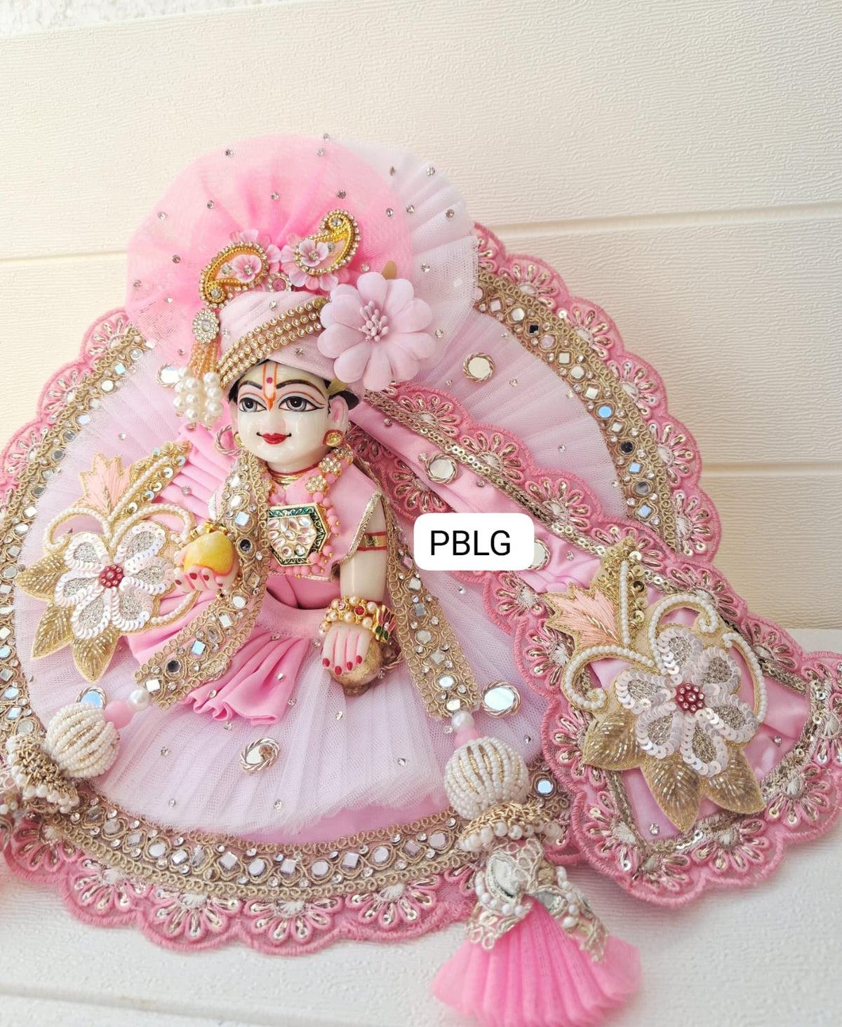 Pink heavy dress with pagdi and patka