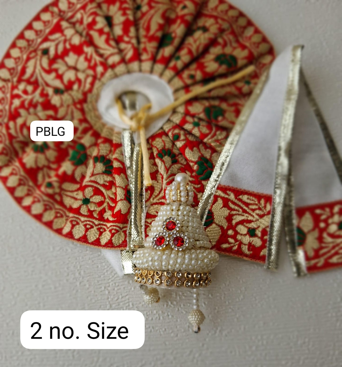 Special bengali dress + mukut