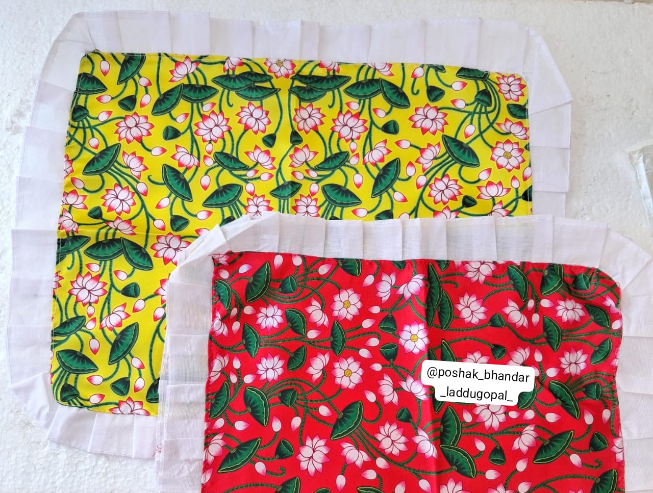 Lotus print pichwai