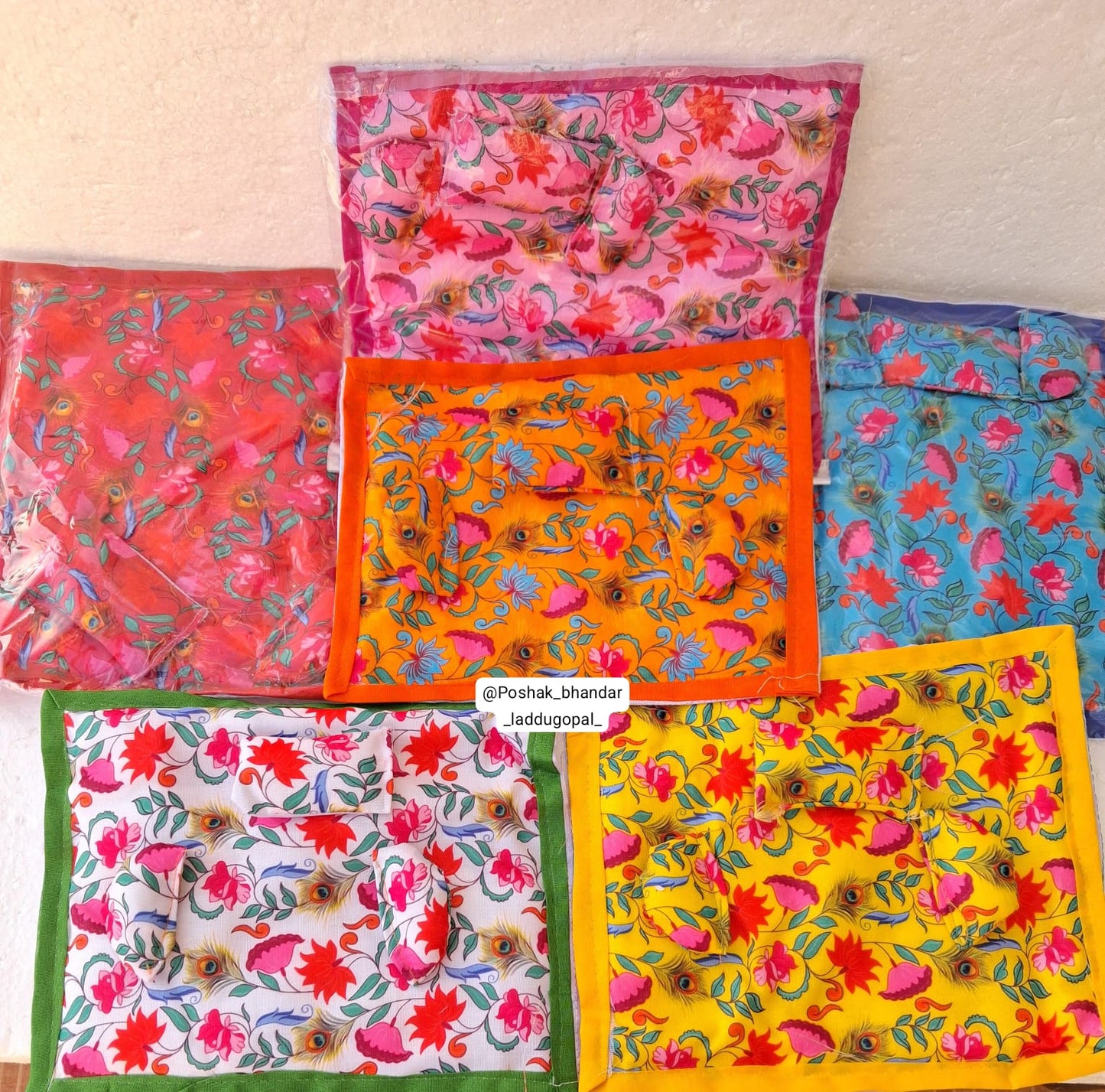 Aasan with pillows