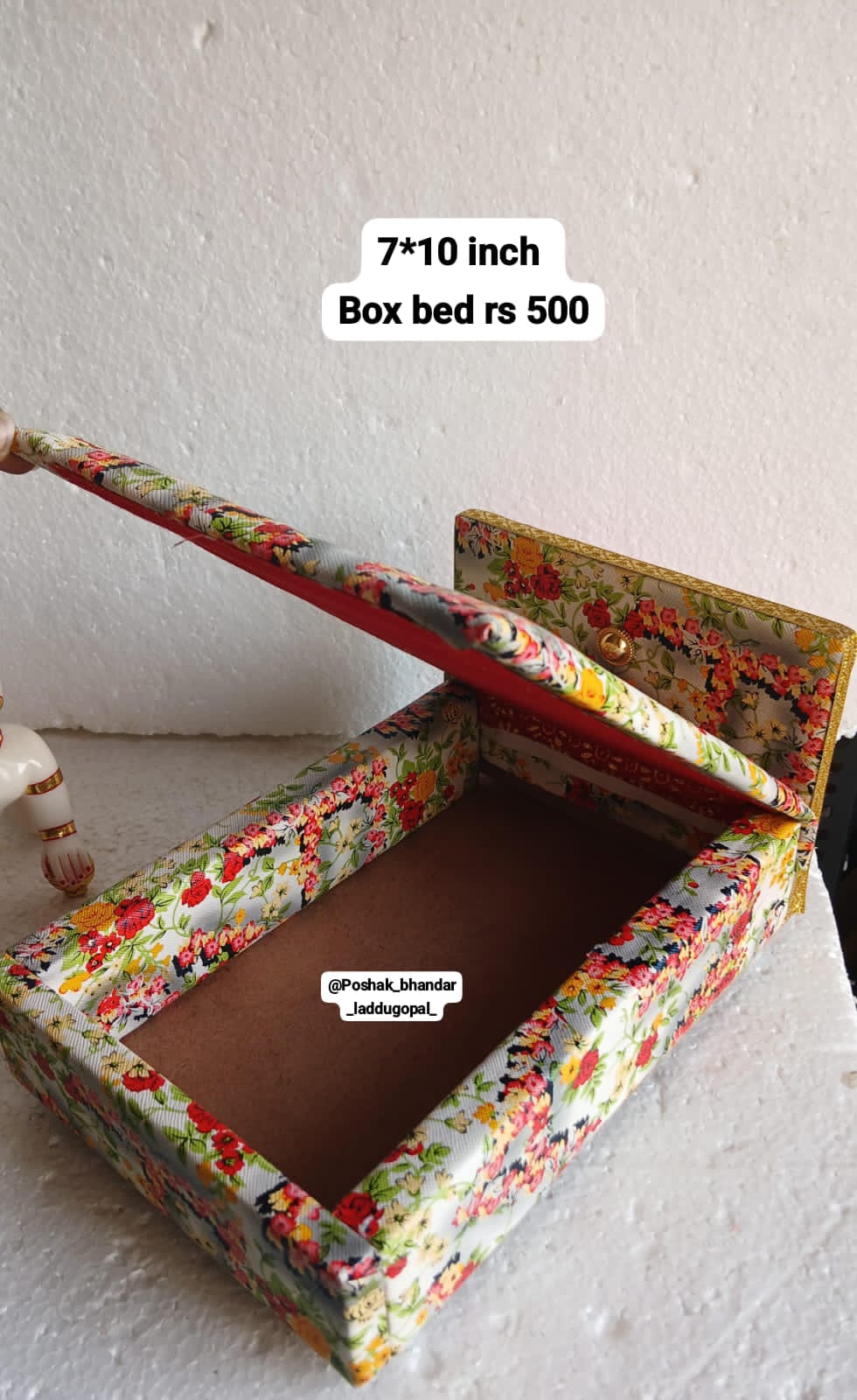 Box bed