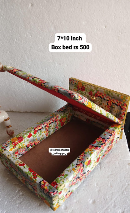 Box bed