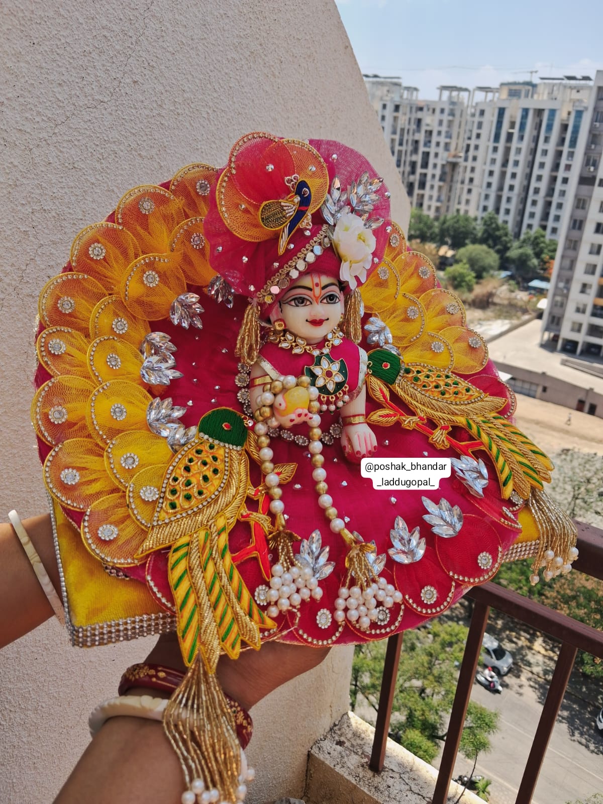 Parrot poshak with pagdi and patka