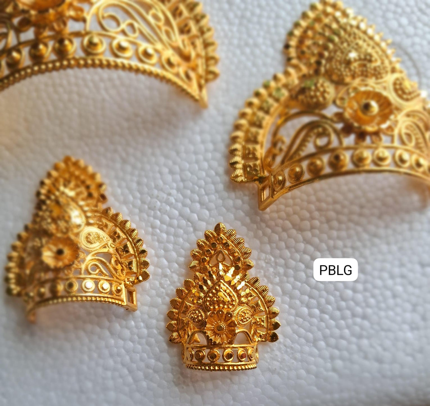 Heavy golden mukut