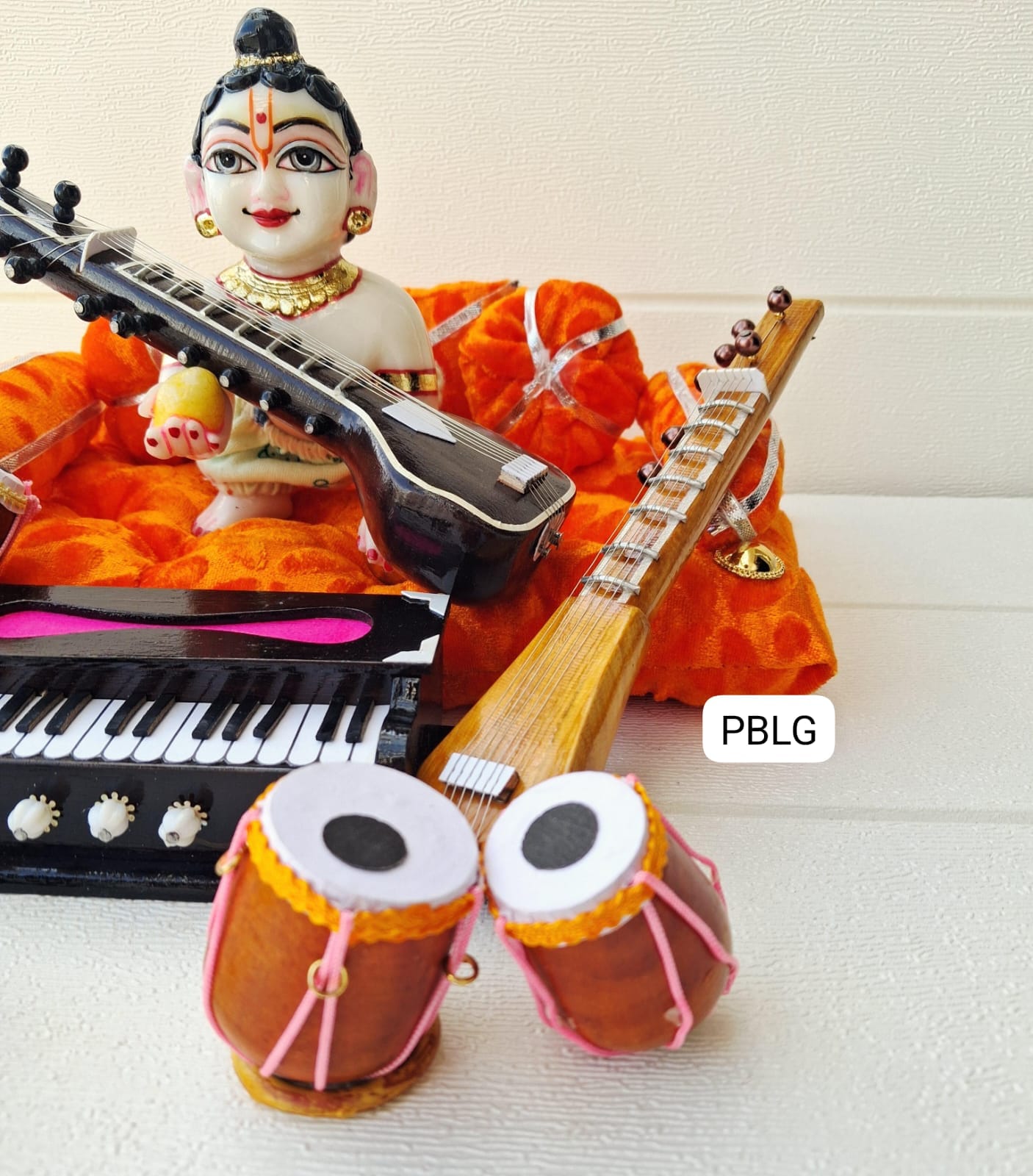 Wooden musical set
