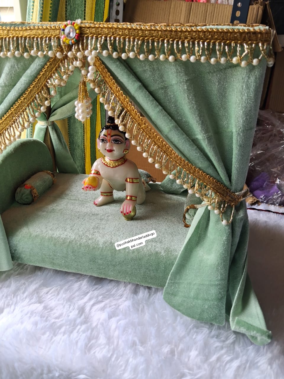 Shahi bed with light and fan