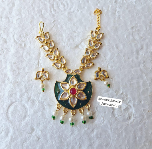 Kundan mala with earrings