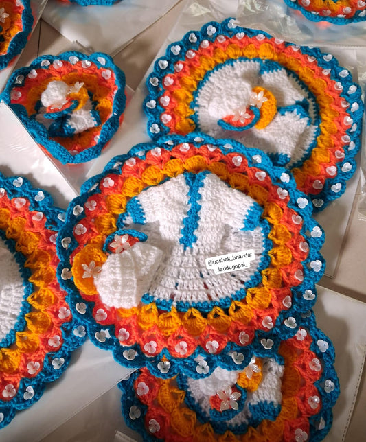 Best quality Woolen fancy dress with pagdi