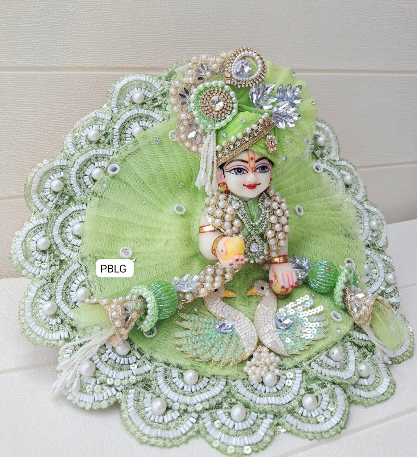 Swan dress with pagdi and patka