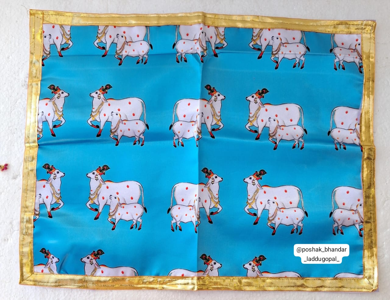 Cow pichwai
