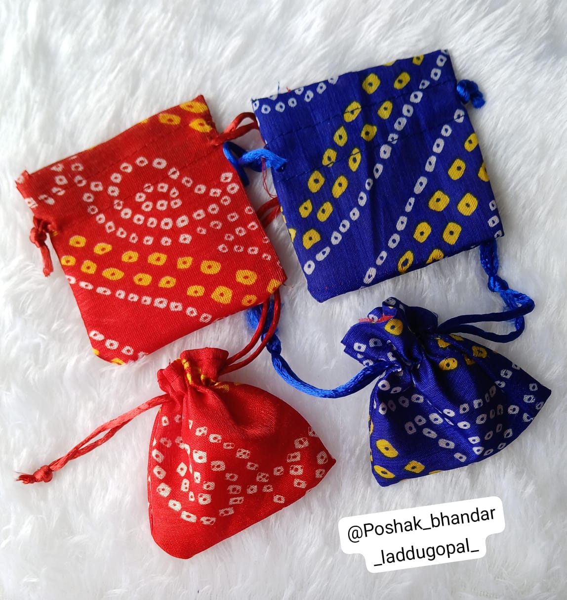 Bandhini potli / purse for radha ji