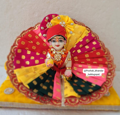 Rangeela poshak with pagdi