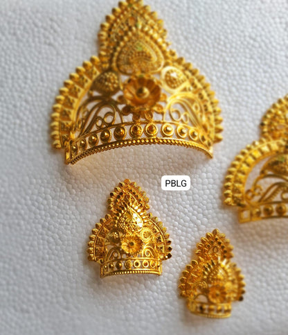 Heavy golden mukut